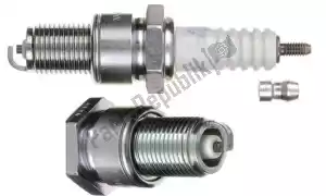 NGK 7822 spark plug - Right side