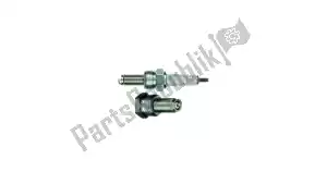 NGK 6965 spark plugs, cr6e - Right side NGK 6965 spark plugs, cr6e - Right side