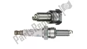 NGK 5851 spark plug - Bottom side