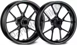Aquí puede pedir kit ruedas 4. 25x17 m10rr kompe motard alu negro de Marchesini , con el número de pieza 30770542: