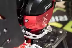Ici, vous pouvez commander le besch protection de carter d'embrayage beta noir auprès de X-grip , avec le numéro de pièce 0513XG1867: