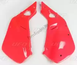 Aqui você pode pedir o painéis laterais, 92-99 cr vermelho em UFO , com o número da peça HO03602067: