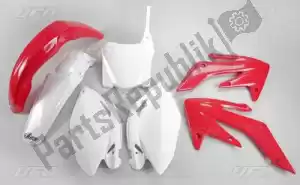UFO HOKIT112BE999 complete body kit, oem - Bottom side