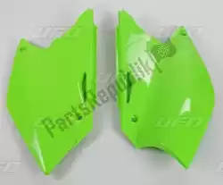 Here you can order the side panels, 2005 green from UFO, with part number KA03755026: