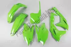 Here you can order the complete body kit, green from UFO, with part number KAKIT224026: