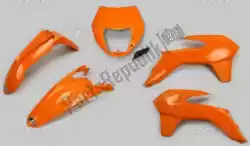 complete bodykit, oranje van UFO, met onderdeel nummer KTKIT524127, bestel je hier online: