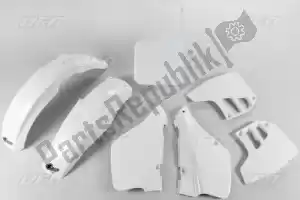 UFO SUKIT398041 set plastic suzuki white - Bottom side
