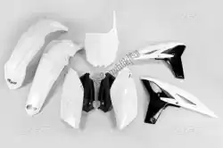 Here you can order the complete body kit, white from UFO, with part number YAKIT308E046: