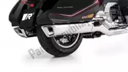 Aquí puede pedir set escape gw acero inoxidable con sistema asc ec de Remus , con el número de pieza 007502302519LR:
