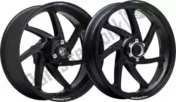 Here you can order the wheel kit 3. 5x17 m7r genesi magn black matt from Marchesini, with part number 30875313: