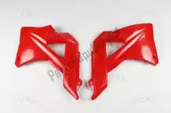 Here you can order the bs ra radiator covers gas gas red from UFO, with part number GG07101062: