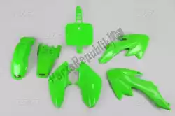 Ici, vous pouvez commander le set plastique honda vert auprès de UFO , avec le numéro de pièce HO36004026: