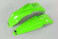 Ici, vous pouvez commander le kit garde boue kawasaki vert fluo auprès de UFO , avec le numéro de pièce KAFK224AFLU: