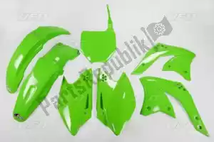 UFO KAKIT210026 complete body kit, 05-12 kx green - Bottom side