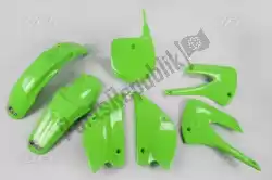 Ici, vous pouvez commander le set plastique restyling kawasaki vert auprès de UFO , avec le numéro de pièce KAKIT214K026: