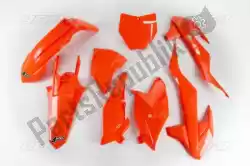 Ici, vous pouvez commander le kit carrosserie complet, orange fluo auprès de UFO , avec le numéro de pièce KTKIT519FFLU: