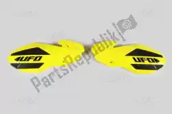 Here you can order the handguard handguards flame suzuki yellow 102 from UFO, with part number SU04937102: