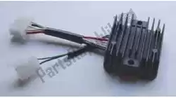 Ici, vous pouvez commander le régulateur régulateur de tension, 67 3310 auprès de Hoco Parts , avec le numéro de pièce 509215: