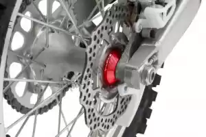 ZETA ZE932302 fast rear wheel spacers, red - Bottom side