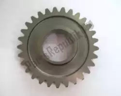 Here you can order the gear,3rd driven from Suzuki, with part number 2433124F00: