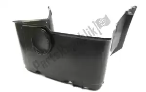 yamaha 1HPF74530000 cover 1 - Upper side