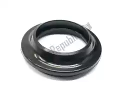 Here you can order the seal, dust from Yamaha, with part number 2GV231440000: