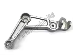 Here you can order the lh front footrest bracket from Piaggio Group, with part number 2B005202: