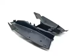 Here you can order the floor panel, black from Piaggio Group, with part number 1B005130: