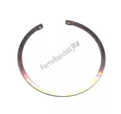 Here you can order the circlip,in 97 from Honda, with part number 90652HP6A00: