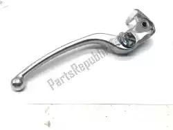 Here you can order the brake lever, front from Triumph, with part number T2025702: