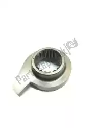 Here you can order the wheel, ratchet from Yamaha, with part number 4GY156710000: