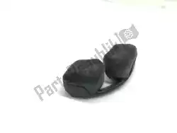 Here you can order the rubber mounting from BMW, with part number 12311464877: