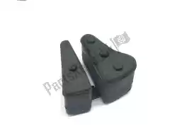 Here you can order the spring drive rubber from Piaggio Group, with part number 2B006242: