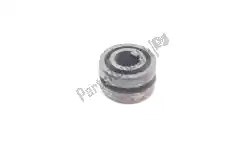 Here you can order the rubber spacer from Piaggio Group, with part number AP8220150: