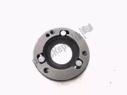 Here you can order the starter clutch from Piaggio Group, with part number 862740: