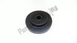 Here you can order the seal,clutch pus from Suzuki, with part number 0928306008: