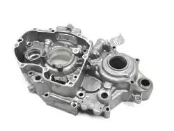 Here you can order the crankcase comp., l. From Honda, with part number 11200KRNA10: