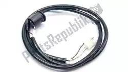 Ici, vous pouvez commander le faisceau de câbles arrière 125-380'98 auprès de KTM , avec le numéro de pièce 50311076000: