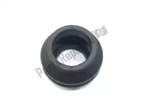 suzuki 2715303G00 boot,propeller - Bottom side