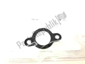 yamaha 126131160100 gasket, pump case - Upper side