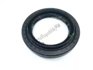 yamaha 5FUF53191000 seal, hub dust - Bottom side