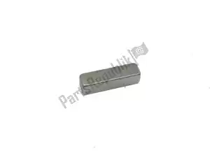 suzuki 0942104004 key - Bottom side