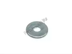 Here you can order the washer from Suzuki, with part number 0916005037: