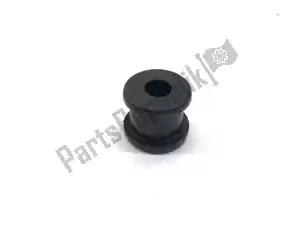 yamaha 904801229600 grommet (5g2) - Bottom side