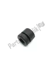 Here you can order the grommet (1e2) from Yamaha, with part number 904801418200: