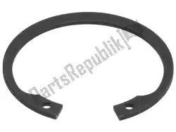 Here you can order the circlip from Piaggio Group, with part number 006647: