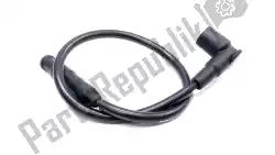 Here you can order the ignition wire with plug from BMW, with part number 12131343021: