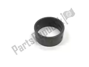 suzuki 2432224F10 bush,2nd driven - Bottom side
