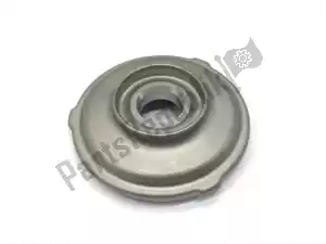 honda 15411HN8010 cover,oil filter | replaced by 15411hn8000 - Bottom side