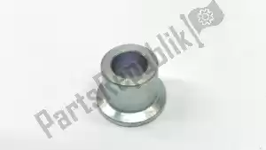 suzuki 5475106F00 spacer,front ax - Bottom side